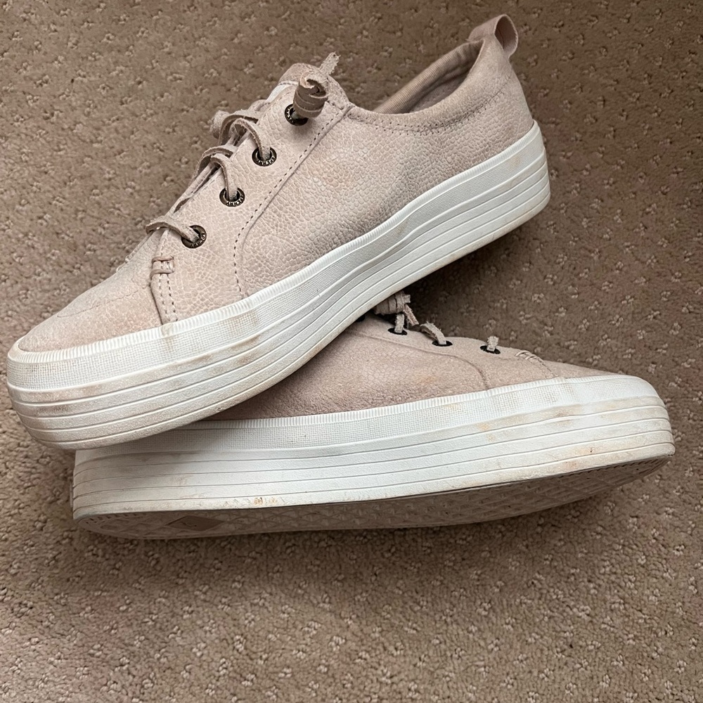 Sperry Women's Tan Sneakers